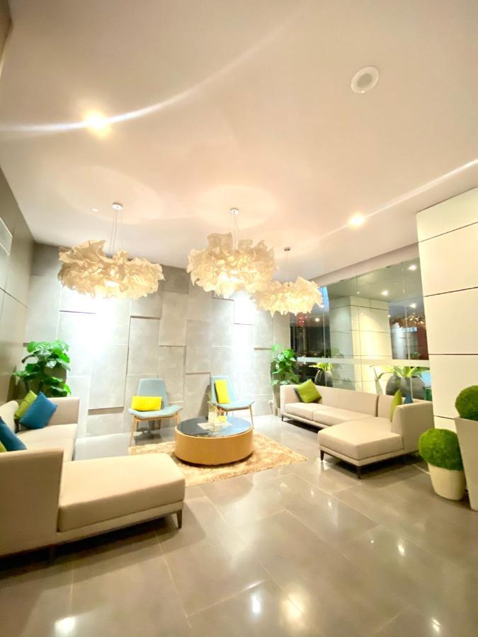 Condotel Aeon Towers Davao 20Mbps Wifi Экстерьер фото