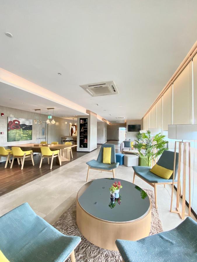 Condotel Aeon Towers Davao 20Mbps Wifi Экстерьер фото