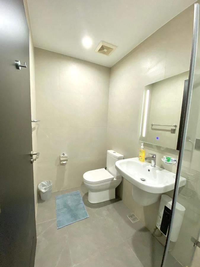 Condotel Aeon Towers Davao 20Mbps Wifi Экстерьер фото