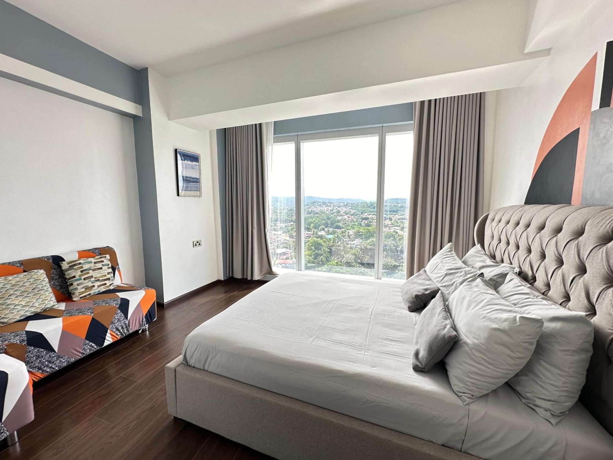 Condotel Aeon Towers Davao 20Mbps Wifi Экстерьер фото